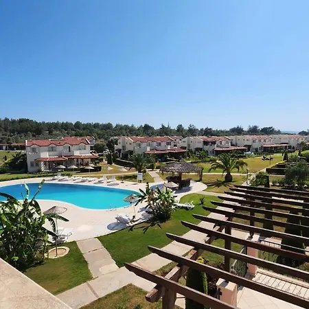 Hotel Kharma Beach Club Spa Apollonium Bay *